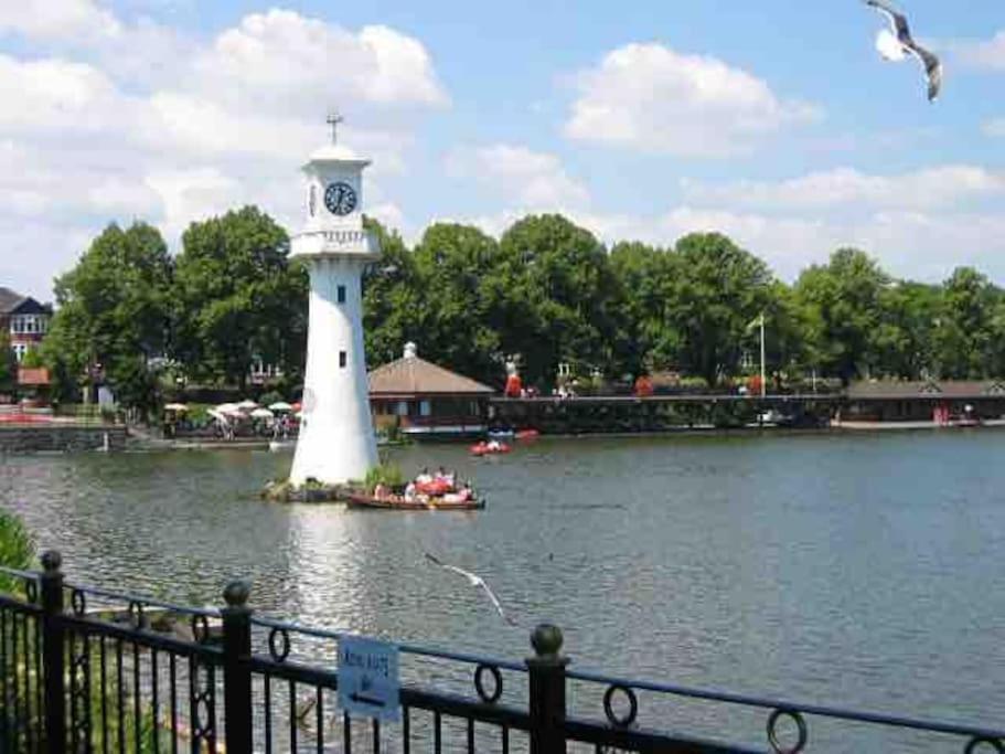 Spacious 2 Bed Apartment, Close To Village Shops Cardiff Extérieur photo